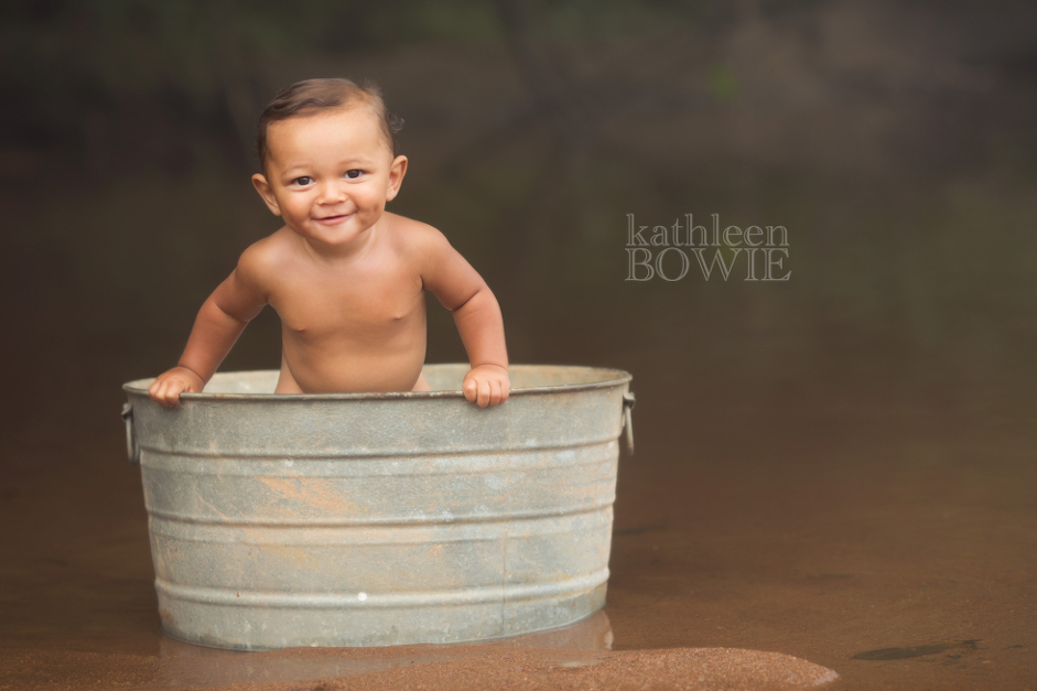Sawyer_SITTING_006_1